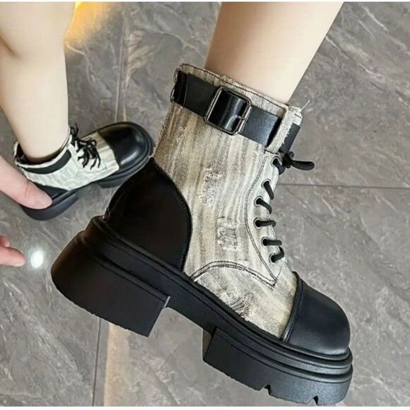 Lace-up combat boots sz 8 - Picture 1 of 6